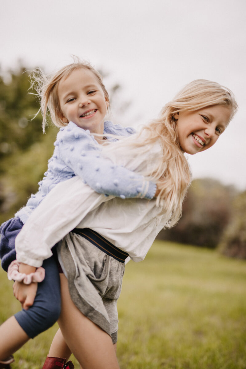 Familienfotos Bonn Geschwistershooting